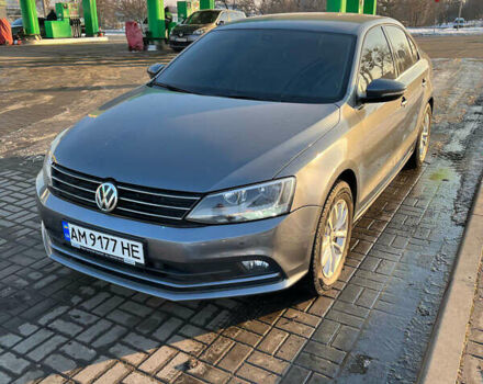 Серый Фольксваген Джетта, объемом двигателя 1.6 л и пробегом 151 тыс. км за 11700 $, фото 7 на Automoto.ua