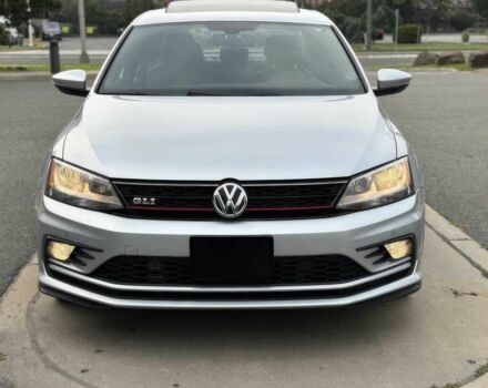 Сірий Фольксваген Джетта, об'ємом двигуна 2 л та пробігом 70 тис. км за 6000 $, фото 1 на Automoto.ua