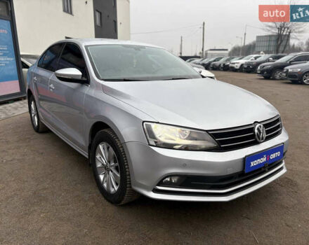 Серый Фольксваген Джетта, объемом двигателя 1.6 л и пробегом 190 тыс. км за 12500 $, фото 2 на Automoto.ua