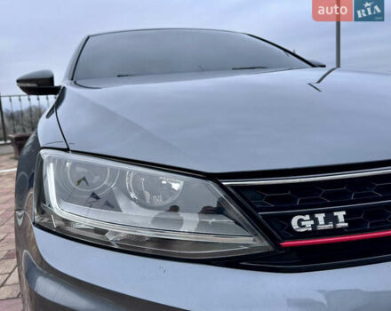 Серый Фольксваген Джетта, объемом двигателя 2 л и пробегом 188 тыс. км за 14500 $, фото 12 на Automoto.ua