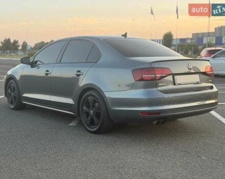 Сірий Фольксваген Джетта, об'ємом двигуна 1.8 л та пробігом 270 тис. км за 11000 $, фото 4 на Automoto.ua