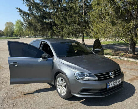 Серый Фольксваген Джетта, объемом двигателя 1.4 л и пробегом 126 тыс. км за 9600 $, фото 5 на Automoto.ua
