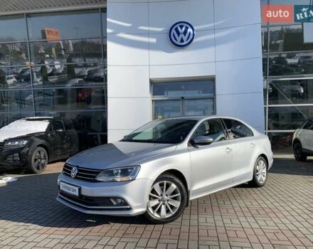 Сірий Фольксваген Джетта, об'ємом двигуна 1.6 л та пробігом 144 тис. км за 13000 $, фото 2 на Automoto.ua