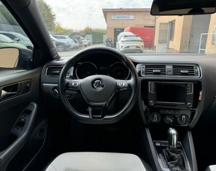 Сірий Фольксваген Джетта, об'ємом двигуна 0 л та пробігом 180 тис. км за 9750 $, фото 17 на Automoto.ua