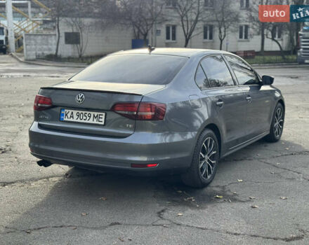 Сірий Фольксваген Джетта, об'ємом двигуна 1.4 л та пробігом 118 тис. км за 9200 $, фото 6 на Automoto.ua