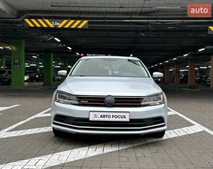 Сірий Фольксваген Джетта, об'ємом двигуна 1.4 л та пробігом 194 тис. км за 10990 $, фото 2 на Automoto.ua