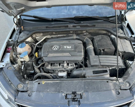 Сірий Фольксваген Джетта, об'ємом двигуна 1.8 л та пробігом 164 тис. км за 12000 $, фото 13 на Automoto.ua