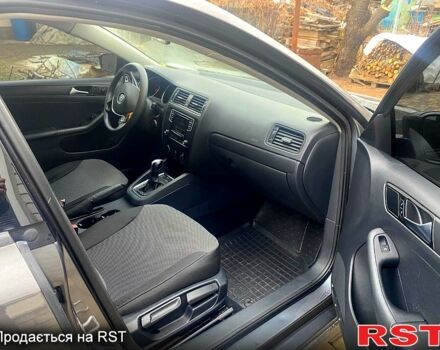 Сірий Фольксваген Джетта, об'ємом двигуна 1.4 л та пробігом 122 тис. км за 9300 $, фото 6 на Automoto.ua