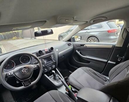 Сірий Фольксваген Джетта, об'ємом двигуна 1.4 л та пробігом 80 тис. км за 10499 $, фото 36 на Automoto.ua