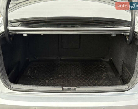 Серый Фольксваген Джетта, объемом двигателя 1.6 л и пробегом 190 тыс. км за 12500 $, фото 20 на Automoto.ua