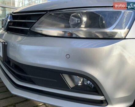 Сірий Фольксваген Джетта, об'ємом двигуна 1.6 л та пробігом 144 тис. км за 13000 $, фото 25 на Automoto.ua