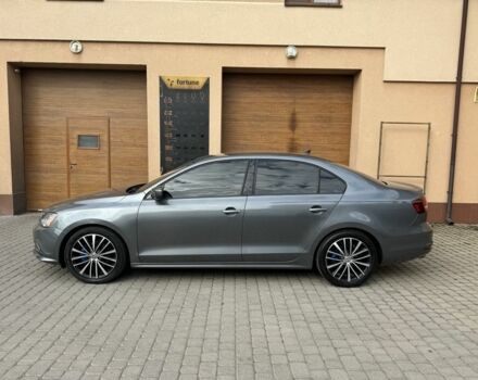 Сірий Фольксваген Джетта, об'ємом двигуна 0 л та пробігом 180 тис. км за 9750 $, фото 5 на Automoto.ua