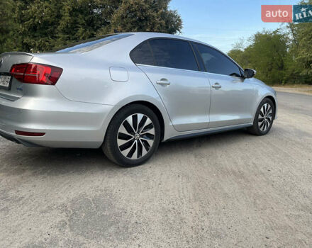Серый Фольксваген Джетта, объемом двигателя 1.39 л и пробегом 130 тыс. км за 12500 $, фото 6 на Automoto.ua
