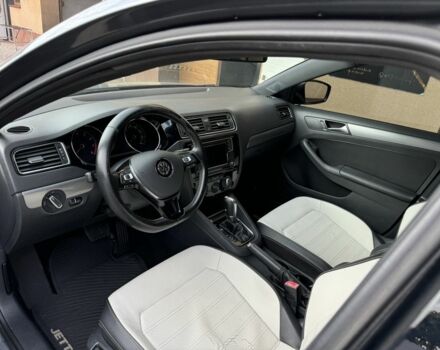 Сірий Фольксваген Джетта, об'ємом двигуна 0 л та пробігом 180 тис. км за 9750 $, фото 13 на Automoto.ua