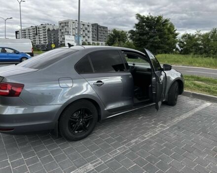 Фольксваген Джетта 2016 в Львове на Automoto.ua Серый Фольксваген Джетта, объемом двигателя 1.4 л и пробегом 179 тыс. км за 10300 $, фото 3 на Automoto.ua