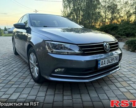Сірий Фольксваген Джетта, об'ємом двигуна 1.6 л та пробігом 230 тис. км за 10000 $, фото 7 на Automoto.ua
