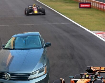 Серый Фольксваген Джетта, объемом двигателя 1.4 л и пробегом 270 тыс. км за 7500 $, фото 1 на Automoto.ua