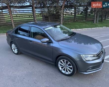 Серый Фольксваген Джетта, объемом двигателя 1.6 л и пробегом 186 тыс. км за 12600 $, фото 3 на Automoto.ua