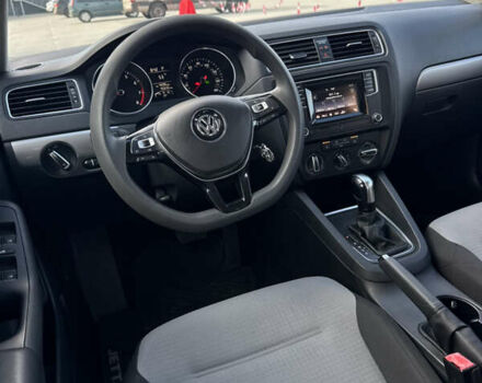 Фольксваген Джетта 2016 у Києві на Automoto.ua Сірий Фольксваген Джетта, об'ємом двигуна 1.4 л та пробігом 150 тис. км за 10000 $, фото 7 на Automoto.ua