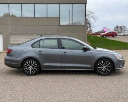 Сірий Фольксваген Джетта, об'ємом двигуна 1.8 л та пробігом 119 тис. км за 2500 $, фото 7 на Automoto.ua