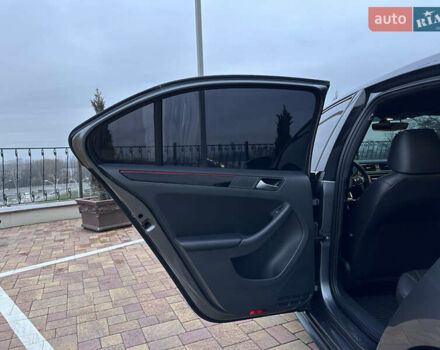 Серый Фольксваген Джетта, объемом двигателя 2 л и пробегом 188 тыс. км за 14500 $, фото 29 на Automoto.ua