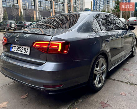 Серый Фольксваген Джетта, объемом двигателя 2 л и пробегом 188 тыс. км за 14500 $, фото 41 на Automoto.ua