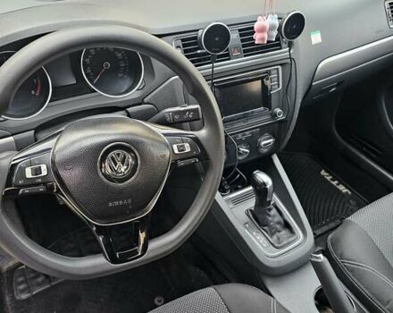 Сірий Фольксваген Джетта, об'ємом двигуна 1.4 л та пробігом 80 тис. км за 10499 $, фото 29 на Automoto.ua