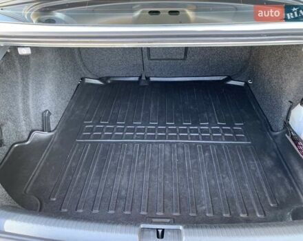 Сірий Фольксваген Джетта, об'ємом двигуна 1.6 л та пробігом 144 тис. км за 13000 $, фото 23 на Automoto.ua