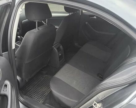 Серый Фольксваген Джетта, объемом двигателя 1.4 л и пробегом 149 тыс. км за 10900 $, фото 9 на Automoto.ua