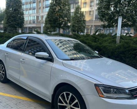Фольксваген Джетта 2016 в Ирпене на Automoto.ua Серый Фольксваген Джетта, объемом двигателя 1.4 л и пробегом 193 тыс. км за 10000 $, фото 1 на Automoto.ua
