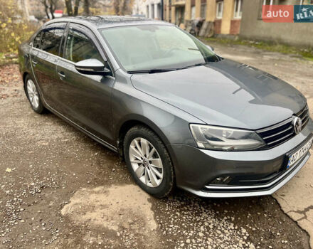 Серый Фольксваген Джетта, объемом двигателя 1.6 л и пробегом 224 тыс. км за 11500 $, фото 14 на Automoto.ua