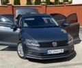 Сірий Фольксваген Джетта, об'ємом двигуна 1.6 л та пробігом 223 тис. км за 9990 $, фото 1 на Automoto.ua