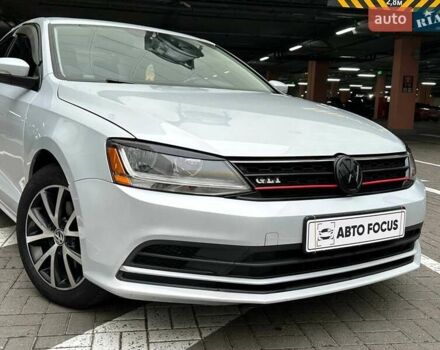 Сірий Фольксваген Джетта, об'ємом двигуна 1.4 л та пробігом 194 тис. км за 10990 $, фото 1 на Automoto.ua