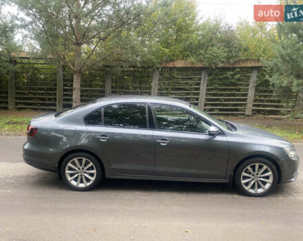 Серый Фольксваген Джетта, объемом двигателя 1.6 л и пробегом 186 тыс. км за 12600 $, фото 15 на Automoto.ua