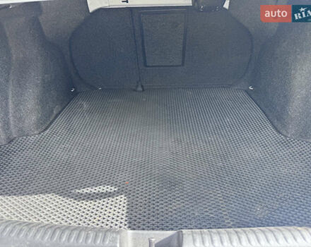 Сірий Фольксваген Джетта, об'ємом двигуна 1.39 л та пробігом 148 тис. км за 11000 $, фото 10 на Automoto.ua