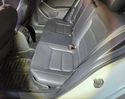 Серый Фольксваген Джетта, объемом двигателя 2 л и пробегом 85 тыс. км за 12500 $, фото 6 на Automoto.ua