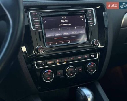 Сірий Фольксваген Джетта, об'ємом двигуна 0 л та пробігом 188 тис. км за 13400 $, фото 43 на Automoto.ua