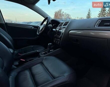 Сірий Фольксваген Джетта, об'ємом двигуна 0 л та пробігом 188 тис. км за 13400 $, фото 72 на Automoto.ua