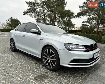 Сірий Фольксваген Джетта, об'ємом двигуна 1.4 л та пробігом 140 тис. км за 12000 $, фото 1 на Automoto.ua