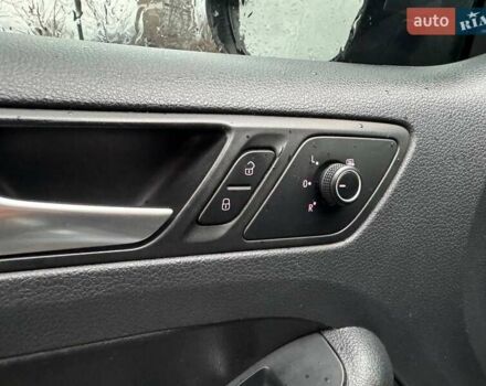 Серый Фольксваген Джетта, объемом двигателя 1.98 л и пробегом 185 тыс. км за 12490 $, фото 14 на Automoto.ua