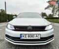Серый Фольксваген Джетта, объемом двигателя 1.4 л и пробегом 140 тыс. км за 12000 $, фото 1 на Automoto.ua