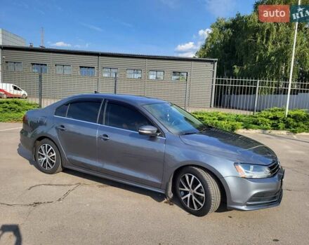 Серый Фольксваген Джетта, объемом двигателя 1.4 л и пробегом 119 тыс. км за 12700 $, фото 2 на Automoto.ua