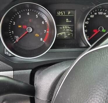 Серый Фольксваген Джетта, объемом двигателя 1.4 л и пробегом 178 тыс. км за 8500 $, фото 6 на Automoto.ua