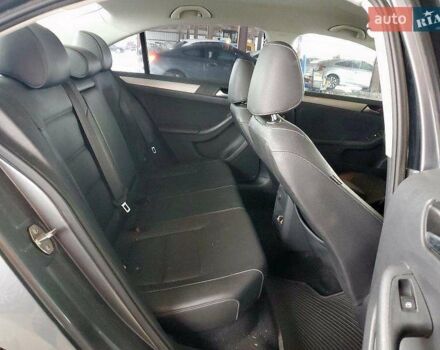 Серый Фольксваген Джетта, объемом двигателя 1.4 л и пробегом 109 тыс. км за 8300 $, фото 6 на Automoto.ua