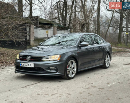 Серый Фольксваген Джетта, объемом двигателя 2 л и пробегом 105 тыс. км за 13800 $, фото 3 на Automoto.ua