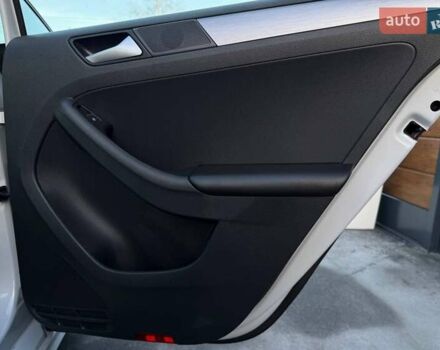 Сірий Фольксваген Джетта, об'ємом двигуна 0 л та пробігом 188 тис. км за 13400 $, фото 58 на Automoto.ua