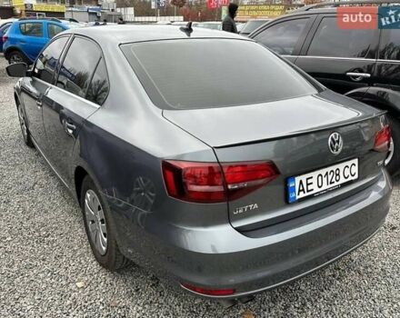 Фольксваген Джетта 2017 в Львове на Automoto.ua Серый Фольксваген Джетта, объемом двигателя 1.4 л и пробегом 64 тыс. км за 12300 $, фото 3 на Automoto.ua
