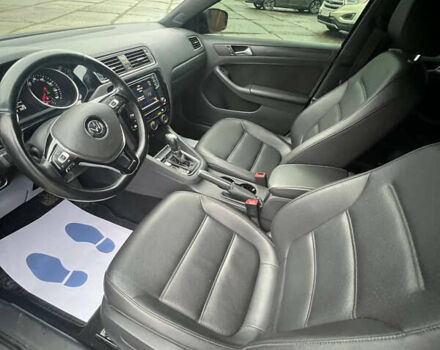 Серый Фольксваген Джетта, объемом двигателя 1.8 л и пробегом 126 тыс. км за 10900 $, фото 18 на Automoto.ua