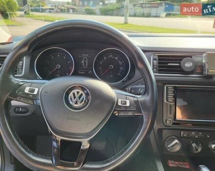 Серый Фольксваген Джетта, объемом двигателя 1.4 л и пробегом 119 тыс. км за 12700 $, фото 9 на Automoto.ua