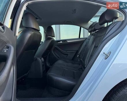 Сірий Фольксваген Джетта, об'ємом двигуна 0 л та пробігом 188 тис. км за 13400 $, фото 46 на Automoto.ua